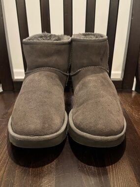UGG midi Classic II Ankle Booties in gray